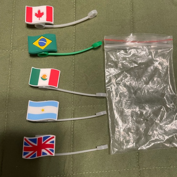 5 Pcs Silicone Flag Straw Covers - Picture 1 of 1